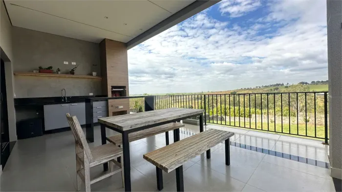 Casa em Condomínio Fechado Rio das Pedras / Piracicaba