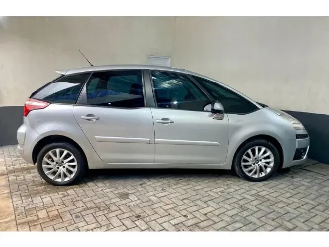 Citroen C4 GLX 2.0 Flex 16V 5P Aut. 2012