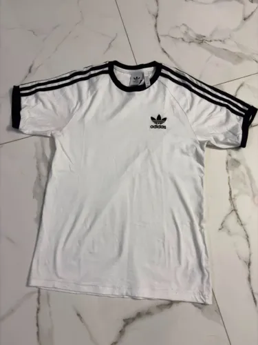 Camiseta Adidas Originals - ORIGINAL