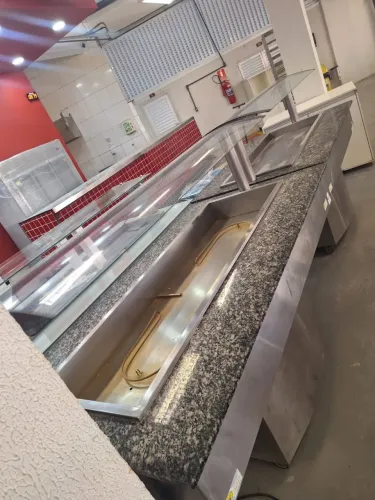 Pista quente e pista fria para restaurante