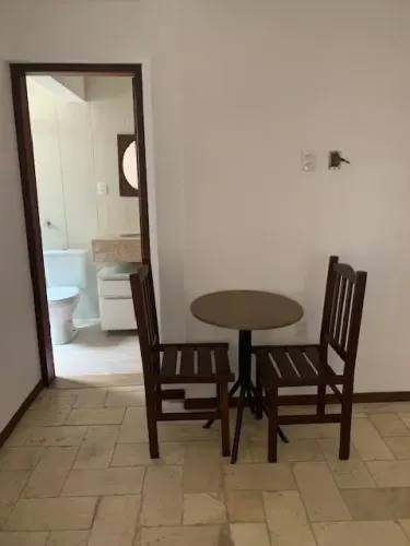 Alugo Studio mobiliado no Centro de Florianópolis