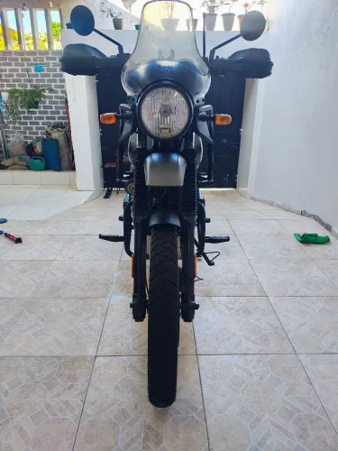 Himalaya 411 Royal Enfild