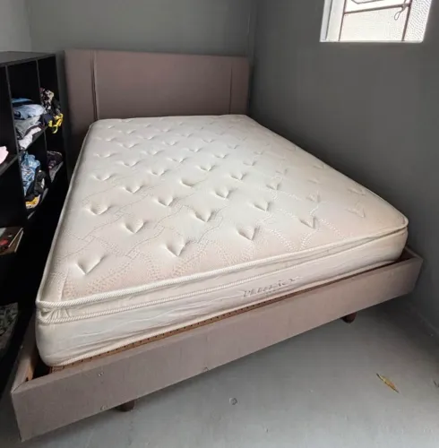 Cama Casal Alto Padrão Líder Design + Cabeceira em Linho + Colchão Ortobom