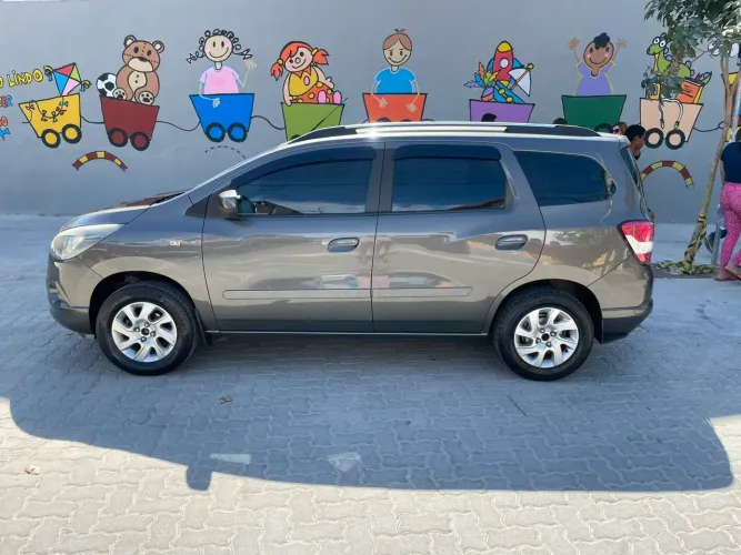 Chevrolet Spin LTZ 1.8 8V Econo.flex 5P Aut. 2014