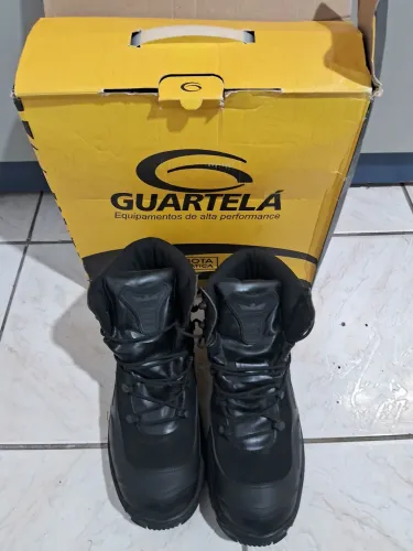 BOTA TÁTICA GUARTELÁ