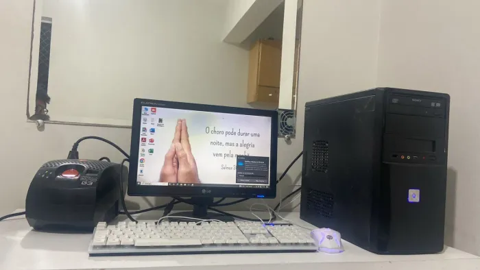 Vendo um computador completo