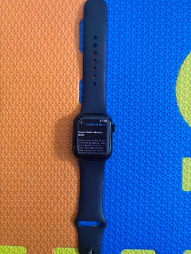 Apple Watch 8, 41mm 88% saúde bateria