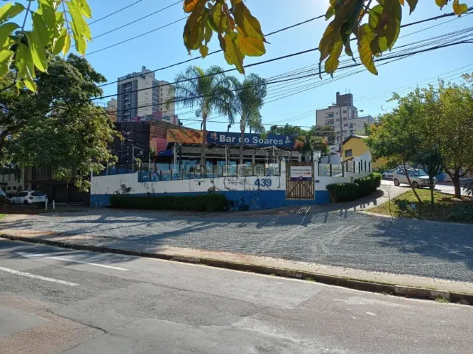 Salão à venda e para locação com 290m² na região da avenida Princesa D'Oeste, em Campinas