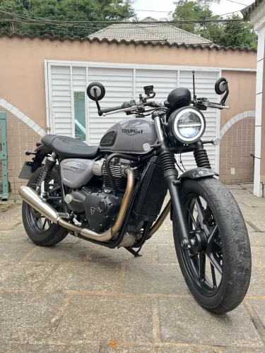 Triumph Street Twin 900cc 2020 Exclusiva