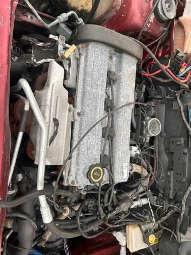 Escort 98 1.8 sucata motor câmbio alternador arranque