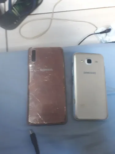 Celulares para retirada de peças/ visores não estão funcionando.