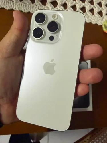 iPhone 15 pro 256gb sem detalhes !