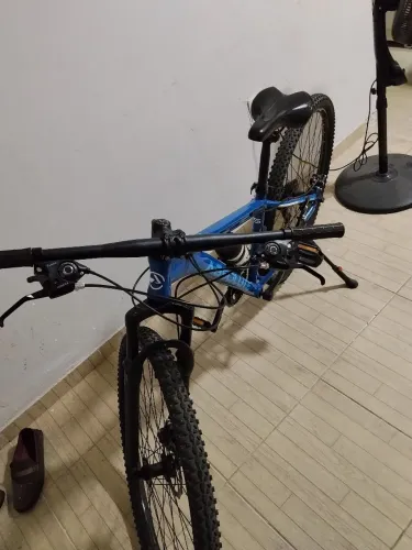 Bicicleta a venda 