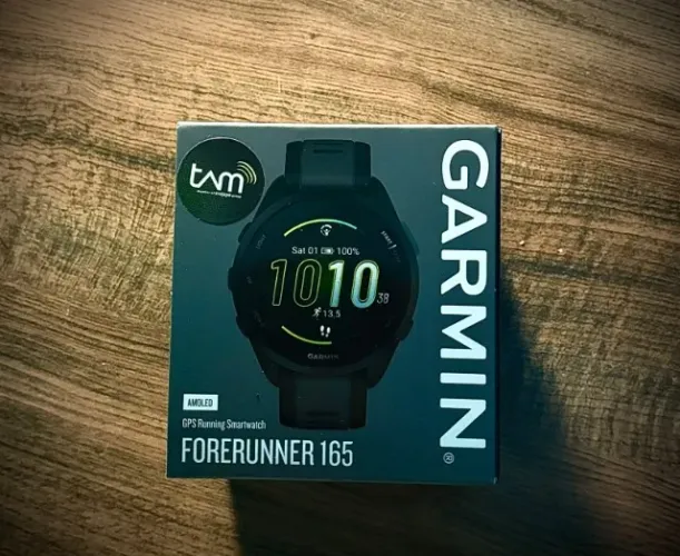 RELÓGIO GARMIN FORERUNNER 165 AMOLED COM GPS