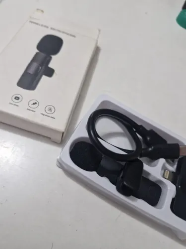 Microfone de Lapela Sem Fio para iPhone Lightning - Na Caixa