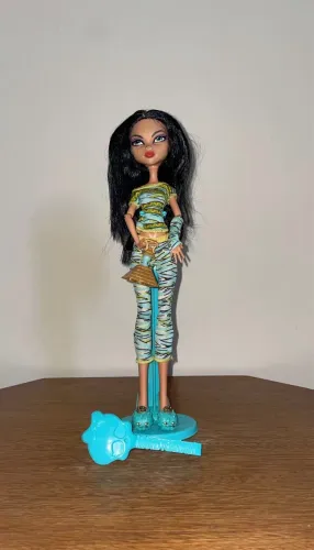 Monster High Cléo Dead Tired