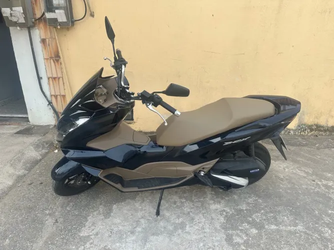 PCX muito nova . Única dona .