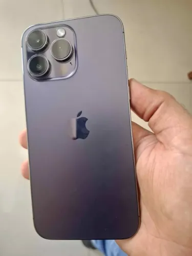 Vendo IPhone 14 Pro Max 256 gb bateria 84%