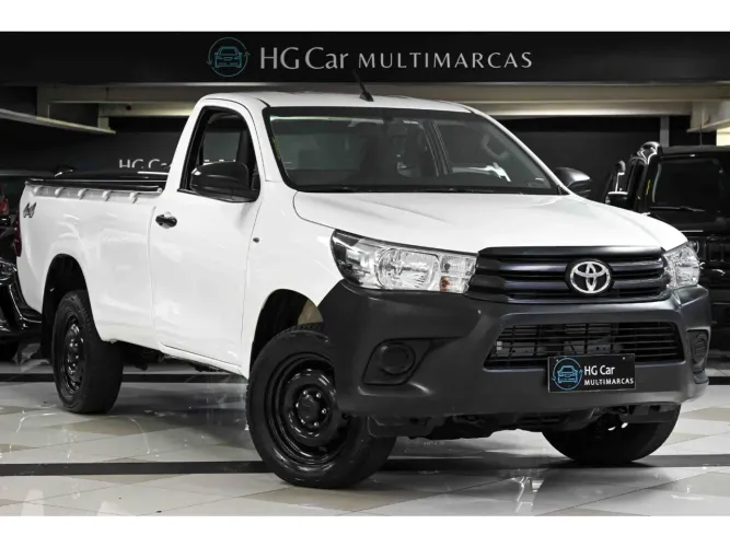 Toyota Hilux CS 4X4 2.4 Diesel 2023