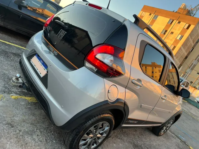 Fiat Mobi Trekking 1.0 Flex 5P 2025