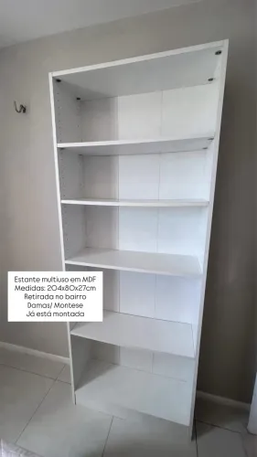 Estante multiuso em MDF