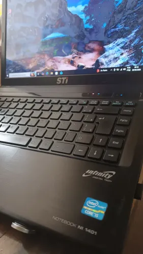 Notebook 14 polegadas 8gb de ram 1 tera de HD Perfeito funcionamento. Frete grátis