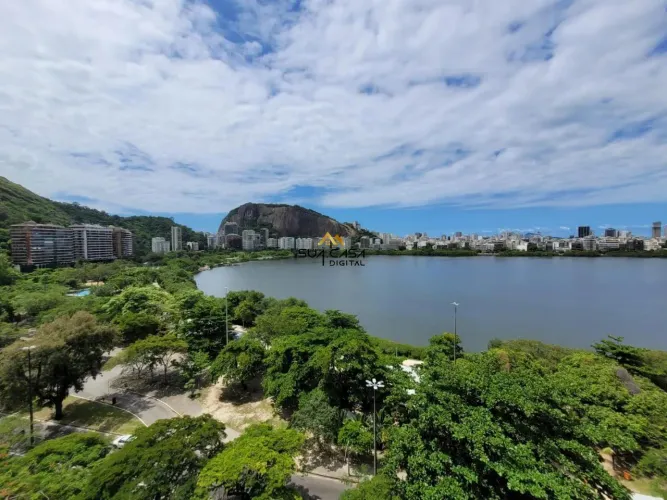 Apartamento à venda com 92m² e 2 quartos na Lagoa REF: BAAP5586