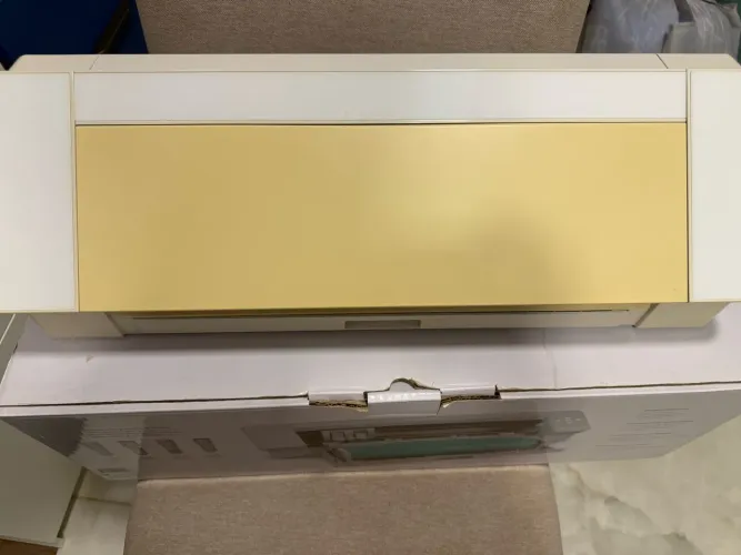 SILHOUETTE CAMEO 4