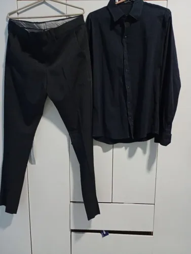Camisa social P / Calça social tm38