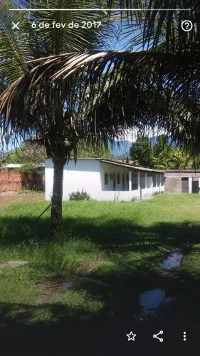 Guapimirim vendo 3 casas, preço 280.000. Tel. * 