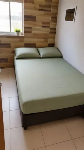 Vendo cama box casal completa