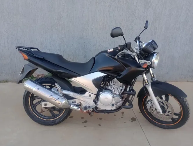 MOTO FAZER 250 / ANO 2008