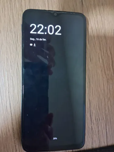 Celular Moto e13 64gb