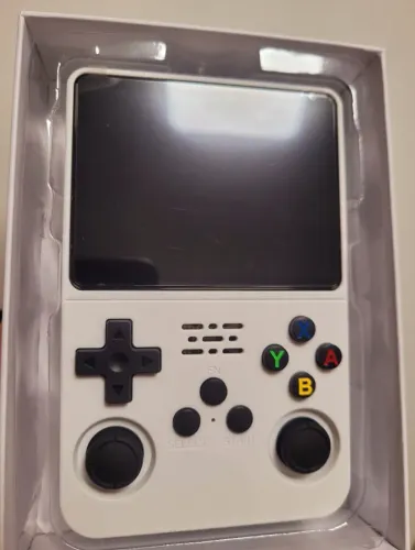 Retro console portátil R36S 64GB novo e original / Placa R36S-V21 / ArkOS 2.0