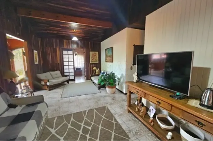 CHÁCARA COM DUAS CASAS À VENDA EM ITUPEVA