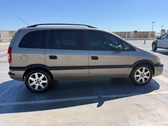Chevrolet Zafira Expres. 2.0 MPFI Flexpower 5P AUT 2009