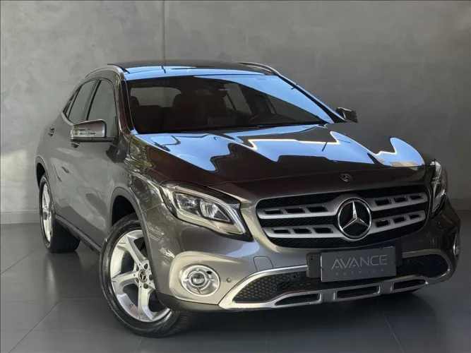 Mercedes-Benz GLA 200 Adv. 1.6/1.6 TB 16V Flex Aut. 2019