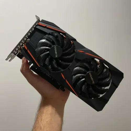 Placa de Vídeo RX 580 8GB GDDR5 256 Bit Gigabyte Gaming - Modelo Original 2304SP