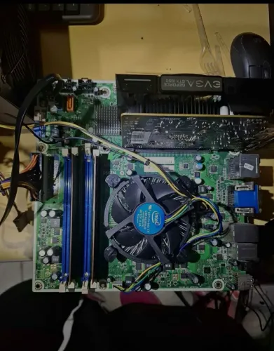 Vendo placa mãe MSI Z97-G43 GAMING+ processador + 6 de memória RAM ddr3