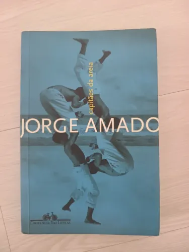 Livro "Capitães da Areia" de Jorge Amado, editora Companhia das Letras