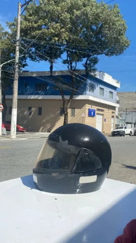 Capacete
