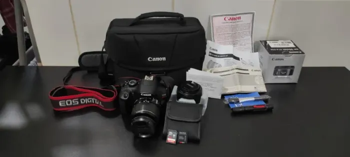 Canon EOS Rebel T6 + Lente 50mm + Lente 18-55mm + Bag Original