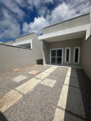 Imóvel para venda possui 67 metros quadrados com 2 quartos em Barrocão - Itaitinga - CE
