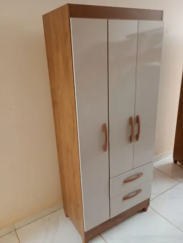 Guarda roupa solteiro