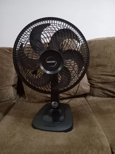 Ventilador Malory 30cm de mesa e parede