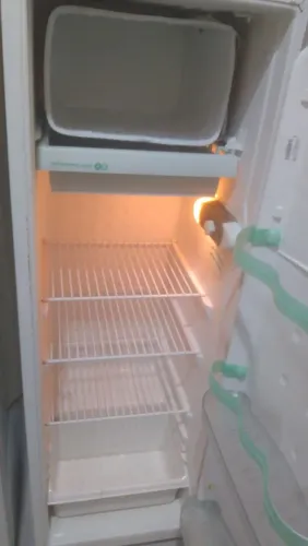 Geladeira consul palito
