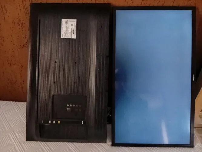 TV Samsung 32 Polegadas UN32J4290AG com defeito!