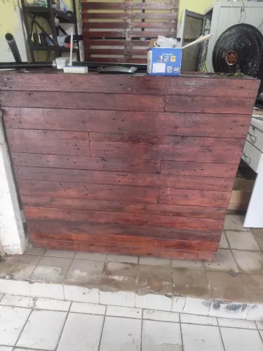 Balcão palete