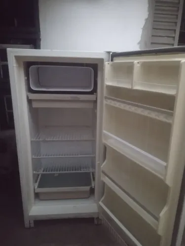 Vendo geladeira