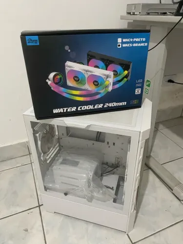 Gabinete Gamer e water cooler